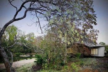 Banjaar Tola, Kanha National Park Hotell Mukki Exteriör bild